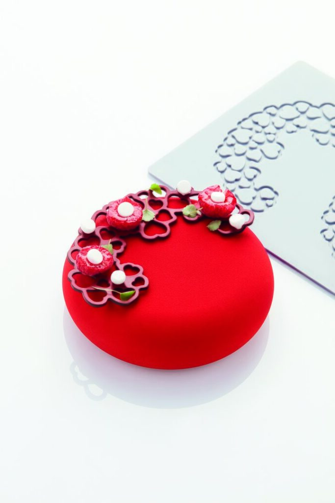 STAMPO IN SILICONE "MEZZALUNA CUORI"